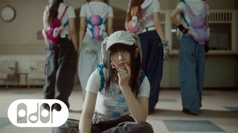 ilkpop newjeans|NewJeans drop 'OMG' official performance MV .